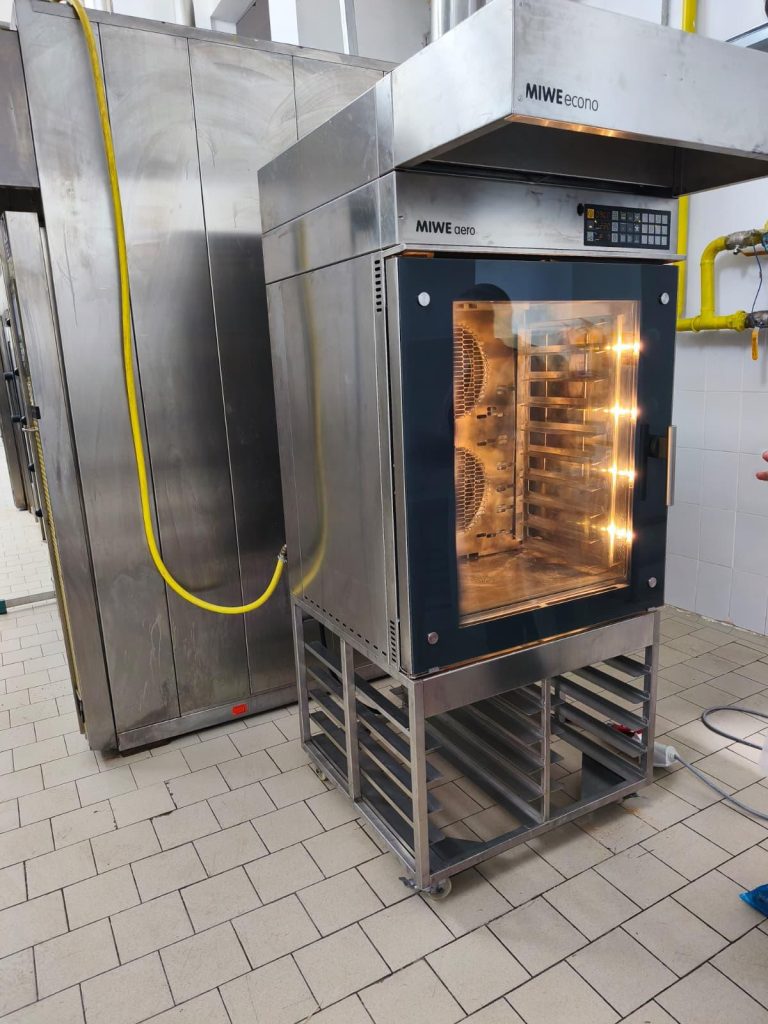 Cuptor cu convectie MIWE Aero 10 reconditionat profesional Eurocas Iasi